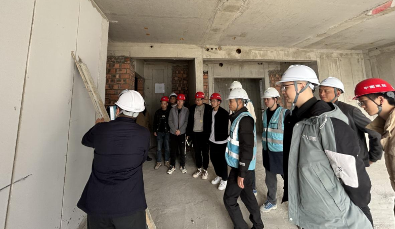 1704683869663980.jpg 遠(yuǎn)大2.jpg